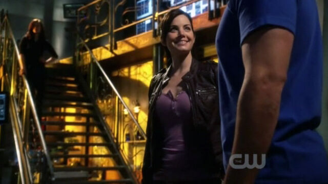 File:S10ep8-loiswatchtower.jpg