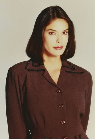 File:LoisClarkPubPhotosHQ130.jpg