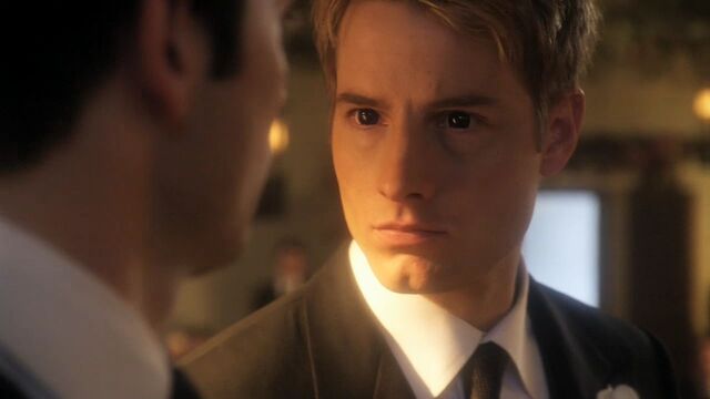 File:1021Smallville1223.jpg
