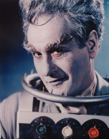 File:Batman Rouges Freeze movie EW Freeze.jpg
