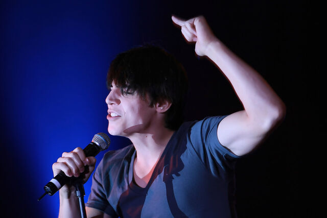 File:Nolan+Gerard+Funk+David+Archuleta+Performs+c3ehK50aB1mx.jpg