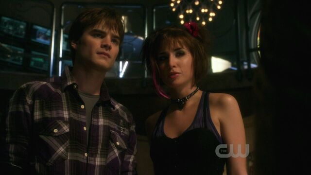 File:908Smallville0475.jpg