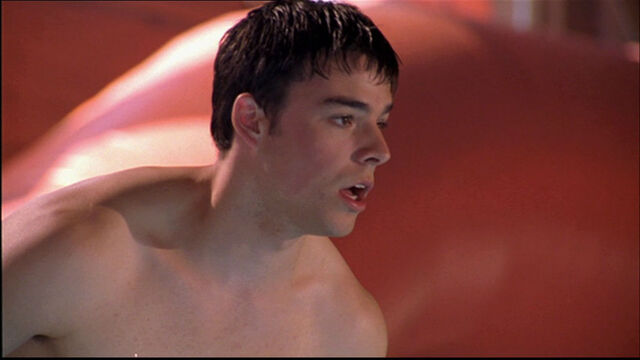 File:Troy-Turner-2x06-02.jpg