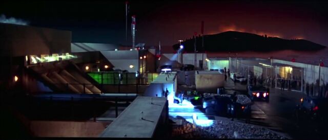 File:Escape-from-l-a.2jpg.jpg