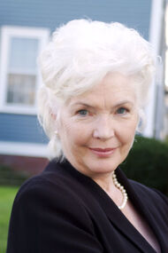 Fionnula-Flanagan