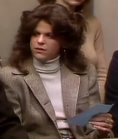 File:Gilda-radner-oct-11-75.png