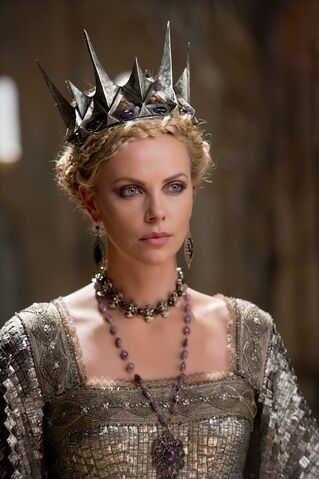 File:Evil Queen 3.jpg