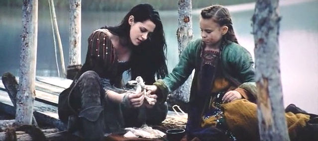 File:Snow White and Lily.png