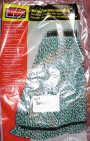 P1050195 webfoot microfiber bag frontRESIZE