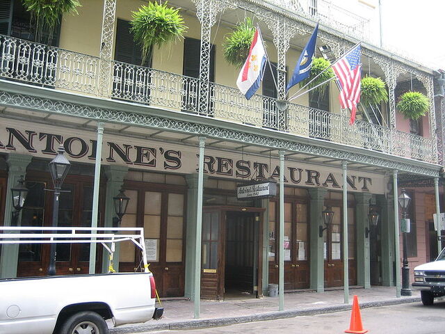 File:800px-FQAntoines3FlagsCone.jpg