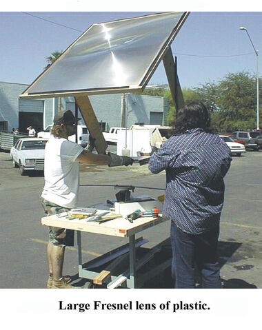 File:Solar-cooker-design-large lens.jpg