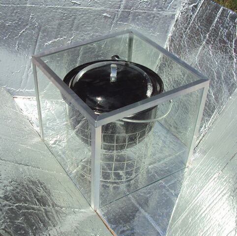 File:Daniel Joseph glass cook box 10-25-11.jpg