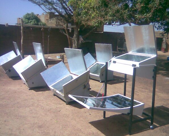 File:Nelpa Mali cooker 3.jpg