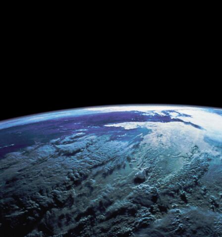 File:Earth medium.jpg