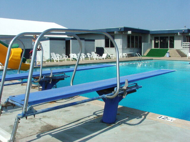 File:Bt920022.jpg