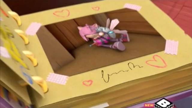 File:Amy's scrapbook.png