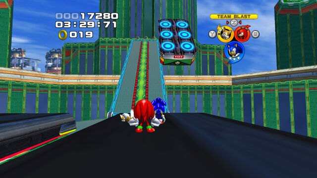 File:Sonic-heroes-20041111101626897 640w.jpg