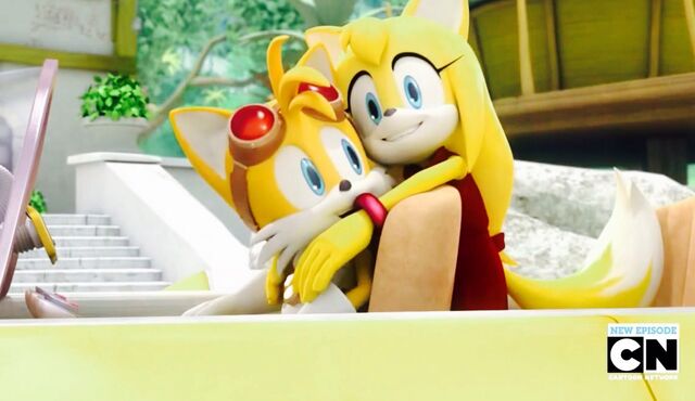 File:Tails and Zooey.jpg