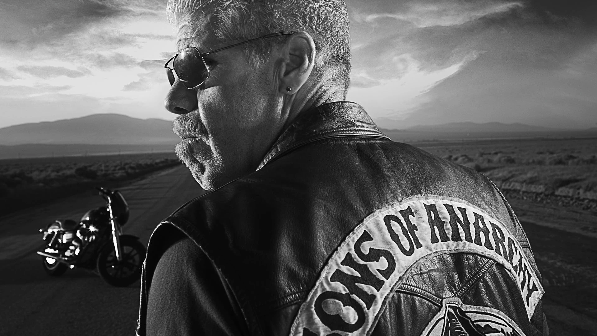 Clarence Morrow Sons of Anarchy Wiki FANDOM powered by Wikia