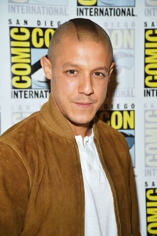 File:Theo Rossi CC 2012.jpg