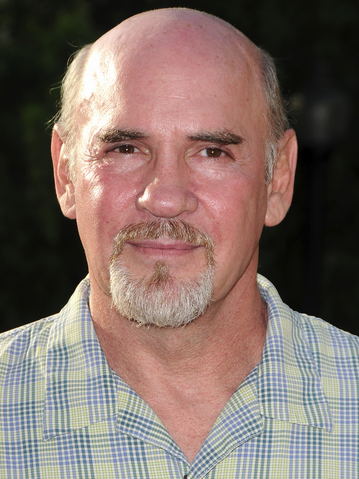 File:Mitch Pileggi.png