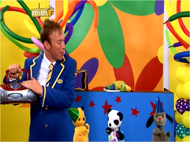 File:TheChildren'sParty9.png