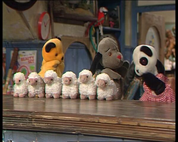 File:PullingtheWool17.jpg