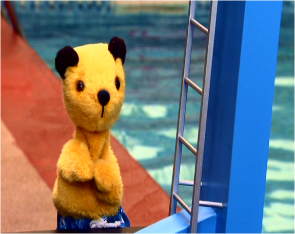 File:TheSwimmingLesson4.png