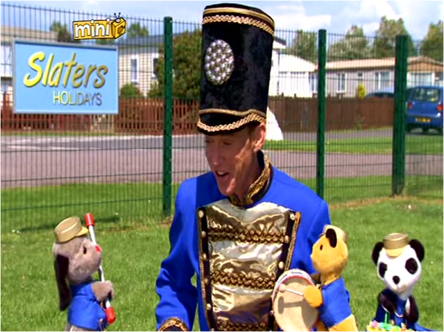 File:TheMarchingBand7.png
