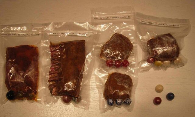 File:Bagging with marbles.jpg