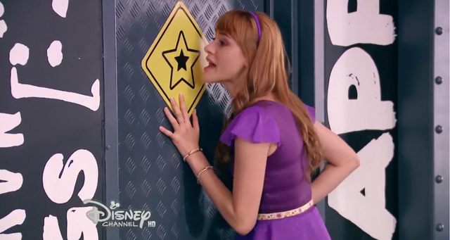 Archivo:Jazmin (18).png