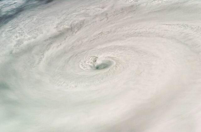File:HurricaneDean.jpg