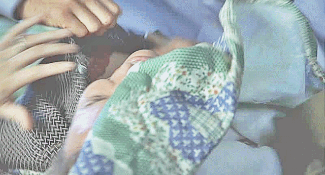 File:258369.gif