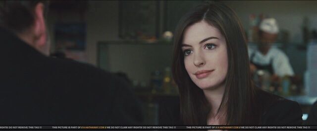 File:Anne Hathaway as Felicia Hardy in Spider-Man 4 (0006).jpg