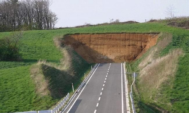 File:END of ROAD.png