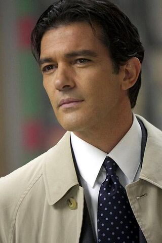File:Antonio Banderas.jpg
