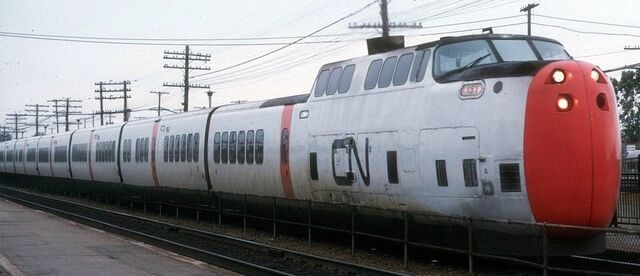 File:RealWorld Turbotrain Locomotive Arch.jpg