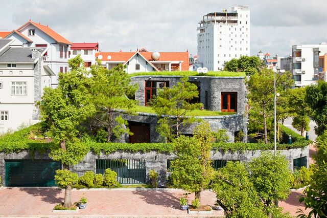File:RealWorld Hill House.jpg