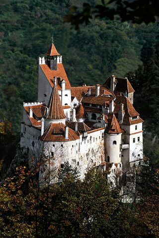 File:RealWorld Bran Castle.jpg