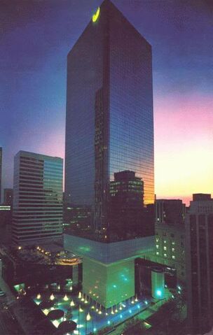 File:RealWorld Egoli Hotel (Night).jpg