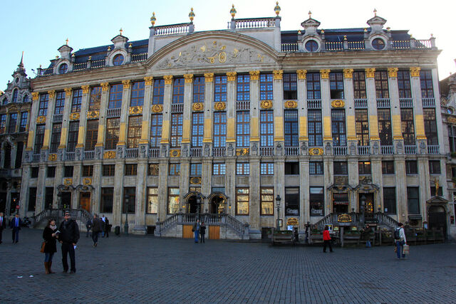 File:Hotel Saint Michel.jpg