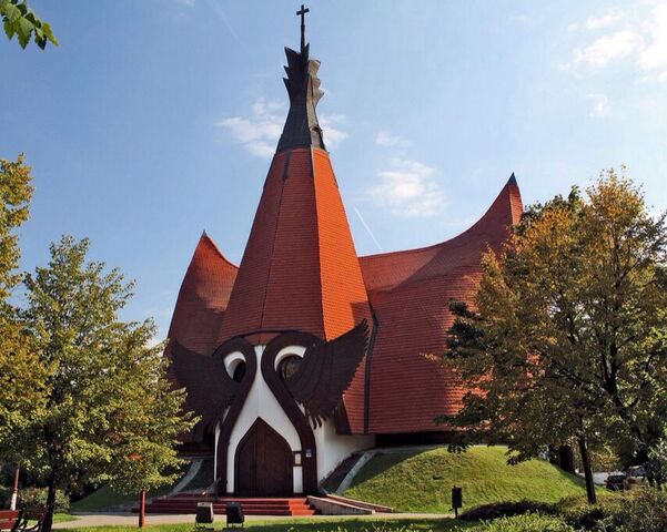 File:RealWorld Lutheran Church.jpg