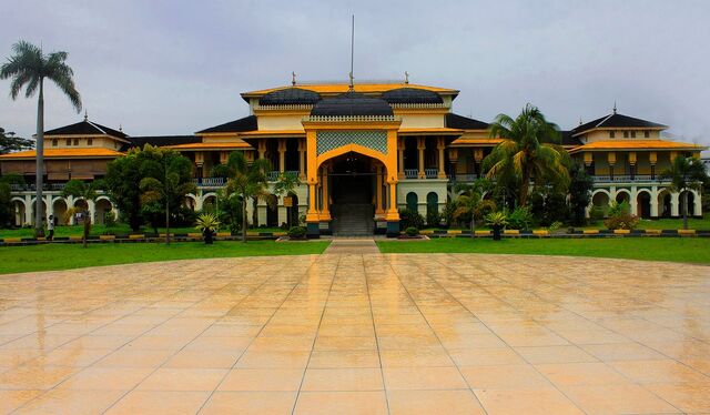File:RealWorld Maimun Palace.jpg