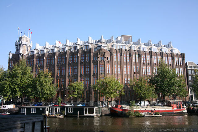 File:Scheepvaarthuis.jpg