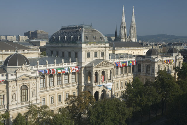 File:University of Vienna.jpg