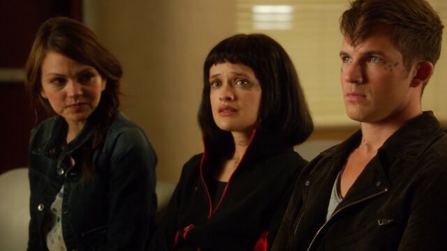 File:Starcrossed104-1836.jpg