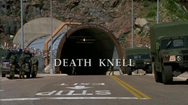 Fichier:SG1-07x16-episodetitle.jpg