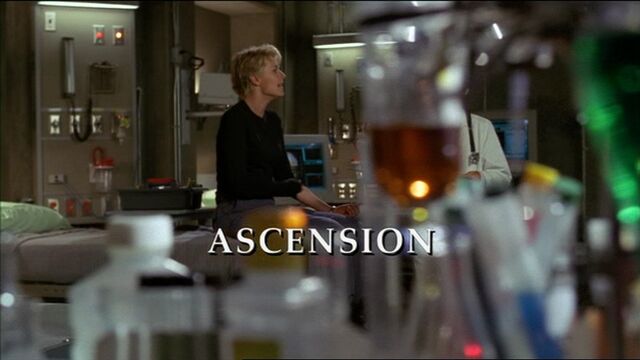 Fichier:SG1-05x03-episodetitle.jpg
