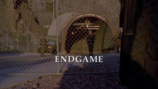 Fichier:SG1-08x10-episodetitle.jpg
