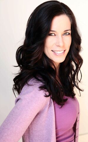File:Tracy Trueman.jpg